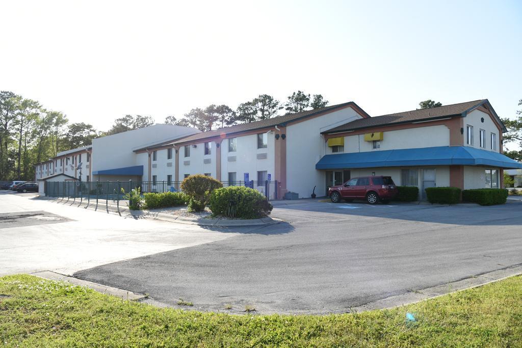 Econo Lodge Cherry Point هافلوك المظهر الخارجي الصورة