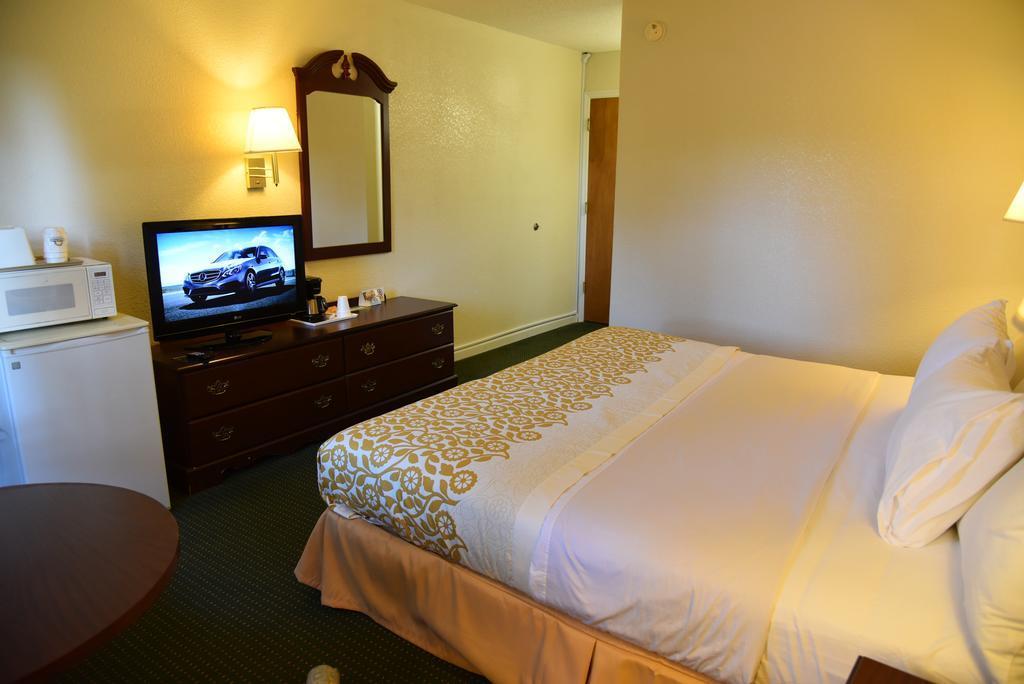 Econo Lodge Cherry Point هافلوك المظهر الخارجي الصورة