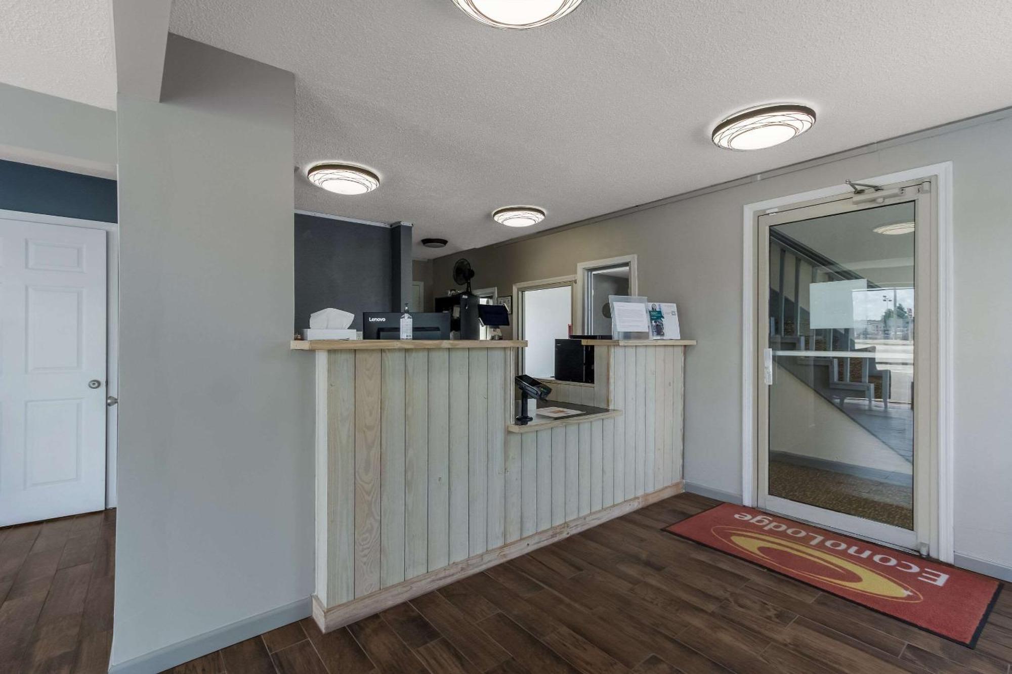 Econo Lodge Cherry Point هافلوك المظهر الخارجي الصورة
