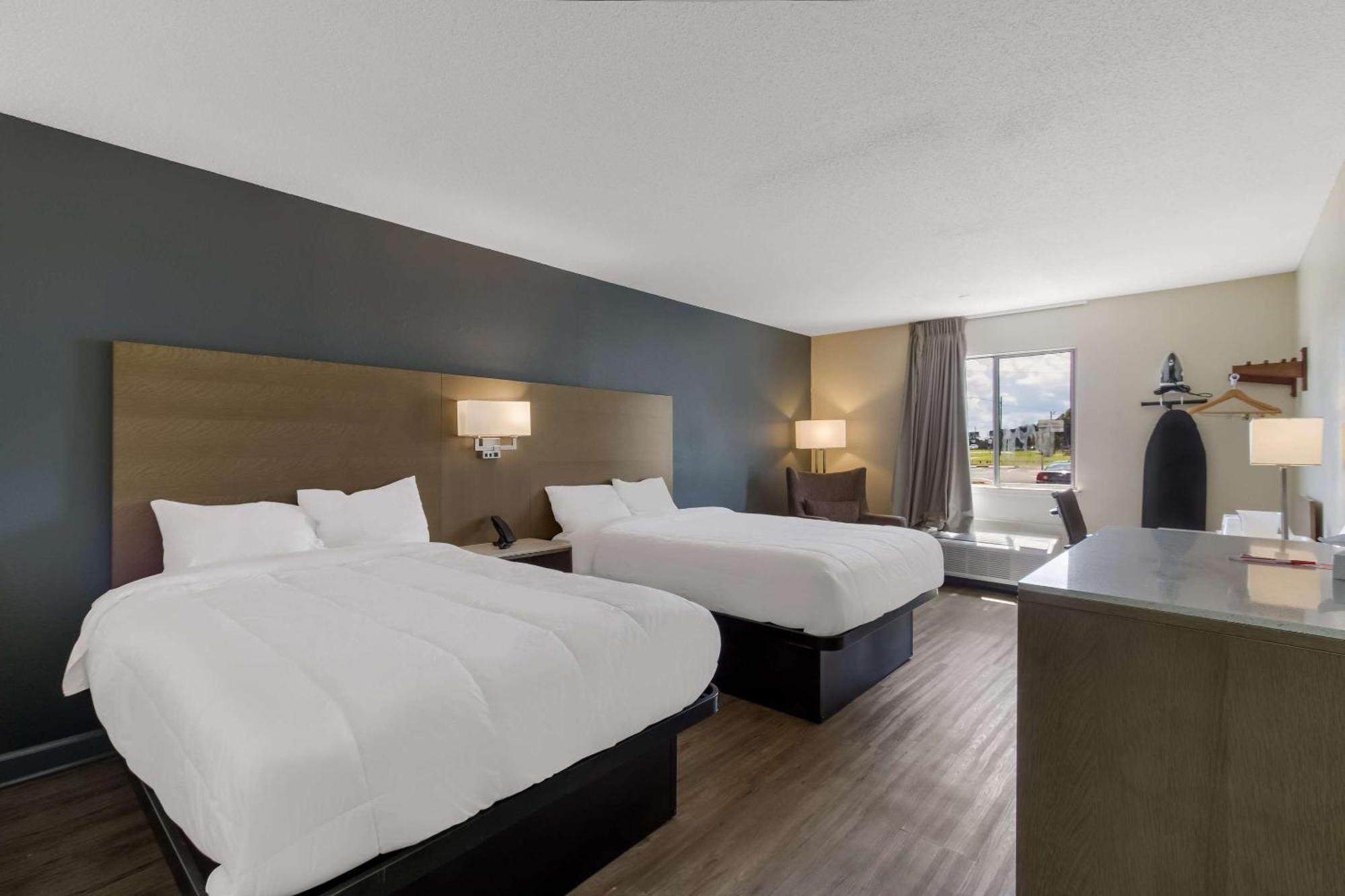 Econo Lodge Cherry Point هافلوك المظهر الخارجي الصورة