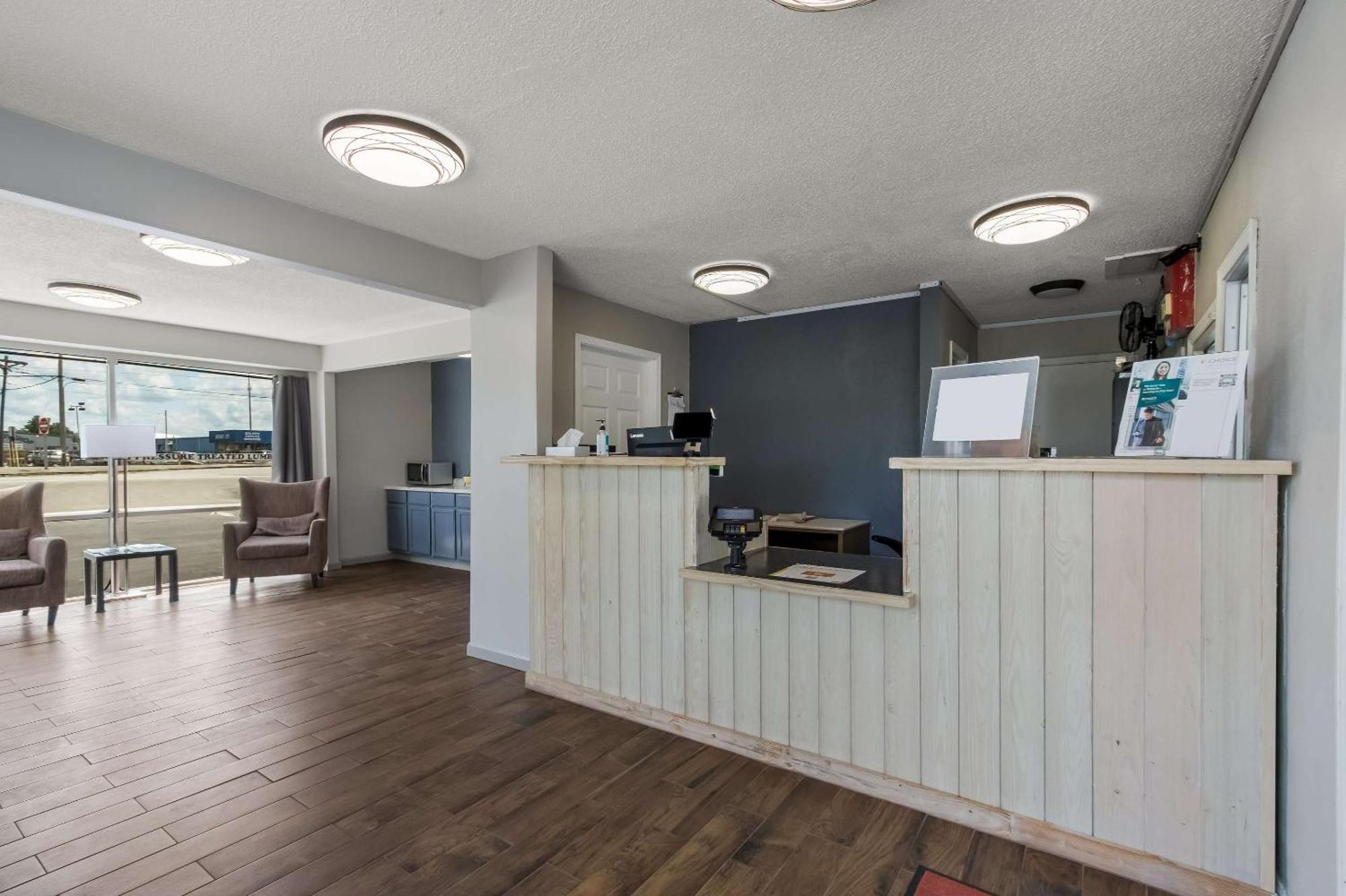 Econo Lodge Cherry Point هافلوك المظهر الخارجي الصورة